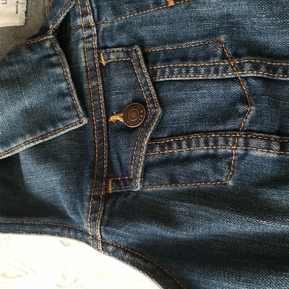Old Navy sleeveless jean jacket - Picture 5 of 8
